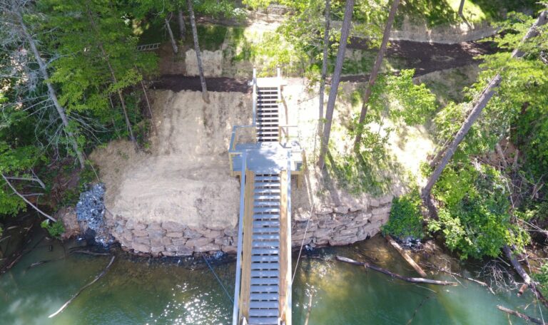 Sea wall with steps